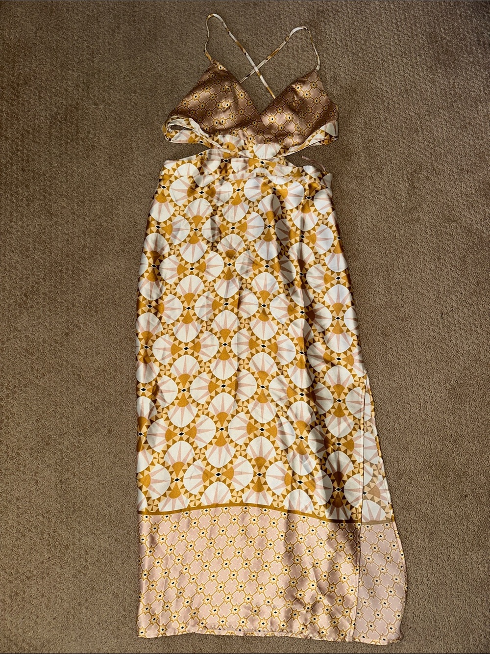 House of Harlow 1960 Gold and White Patterned Maxi Dress
